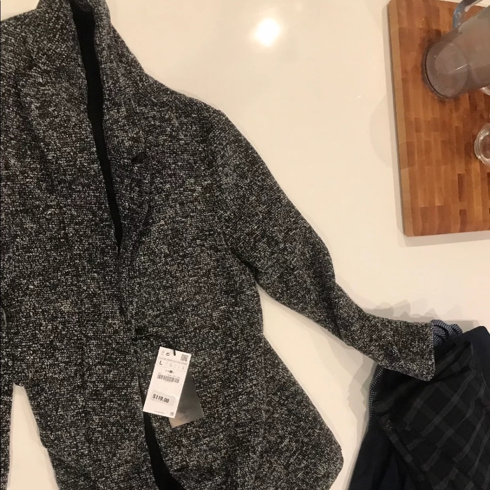 Gray men’s Zara jacket